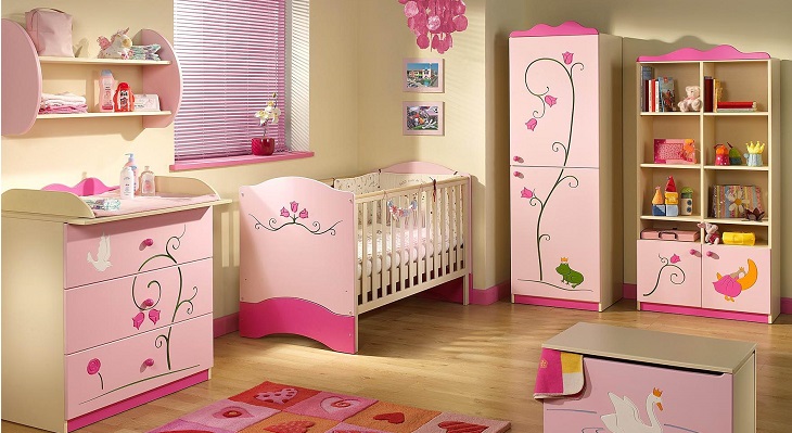 Розовая комната для младенца